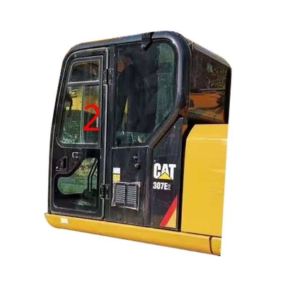 E307E CAT307E Wymiana okna drzwi koparki CATERPILLAR Lewa strona prosta pozycja nr 2